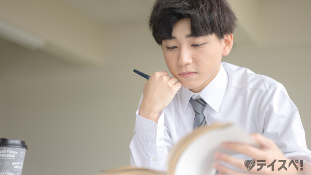 婚活を成功させるためにコツコツと自分を磨く男性